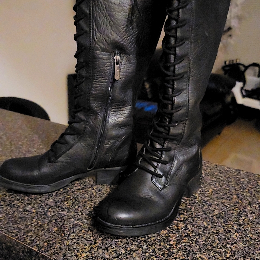 Black Ridding Boots